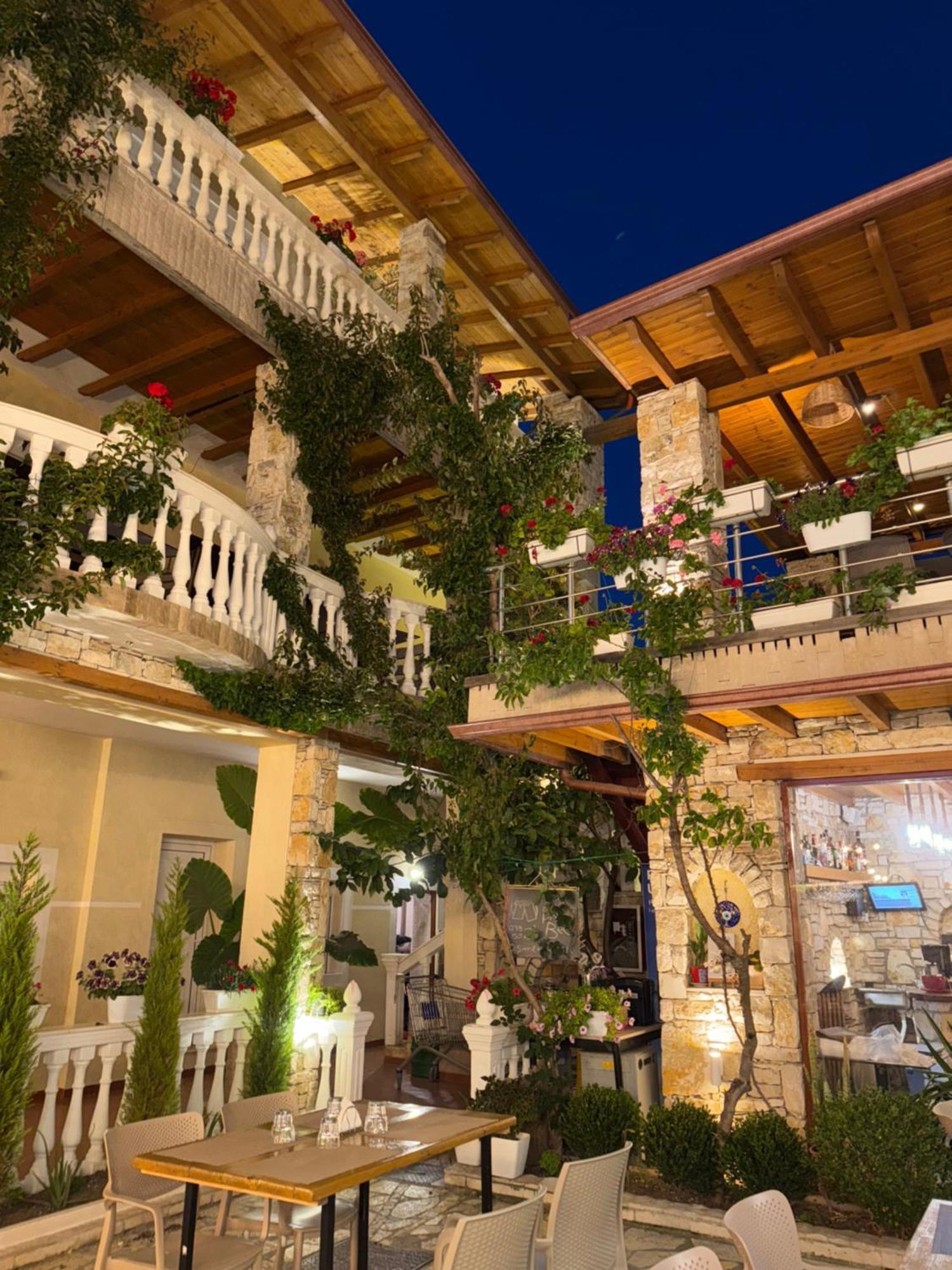 Arial Vlorë